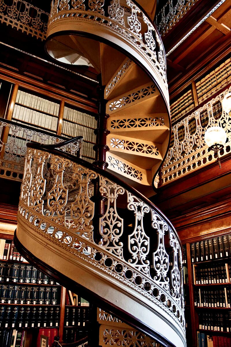 galleries/2013/10/18/13-staircases-worth-the-climb-photos/131017-staircases6_podbrm