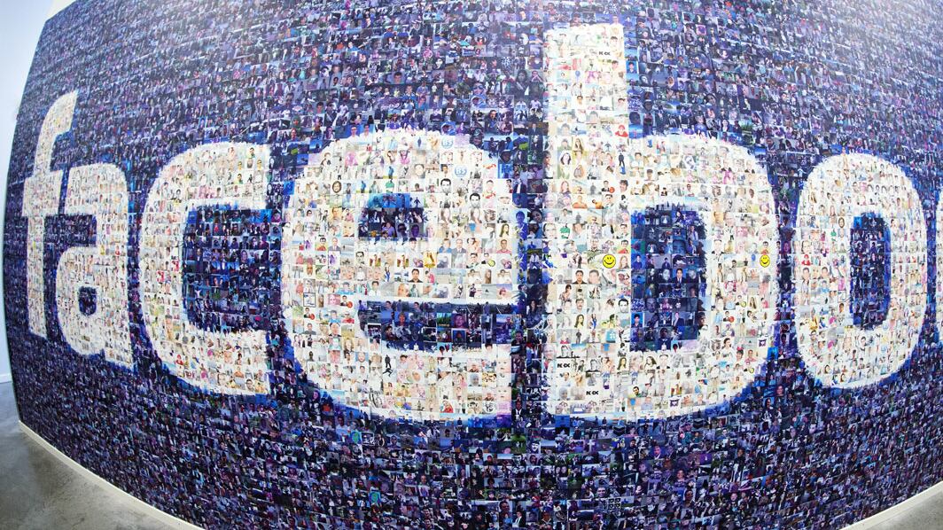 cheats/2014/10/16/facebook-launches-natural-disaster-service/141016-fb-cheat_dcbhnk