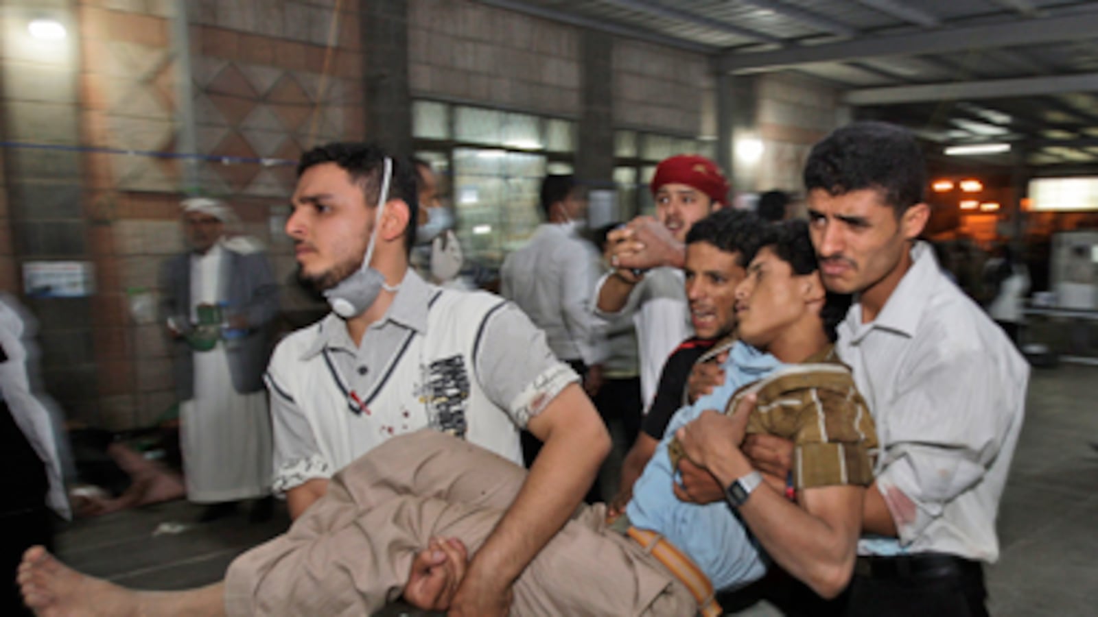 cheats/2011/05/11/9-dead-in-fresh-yemen-protests/yemen-protests-5_cr0ych