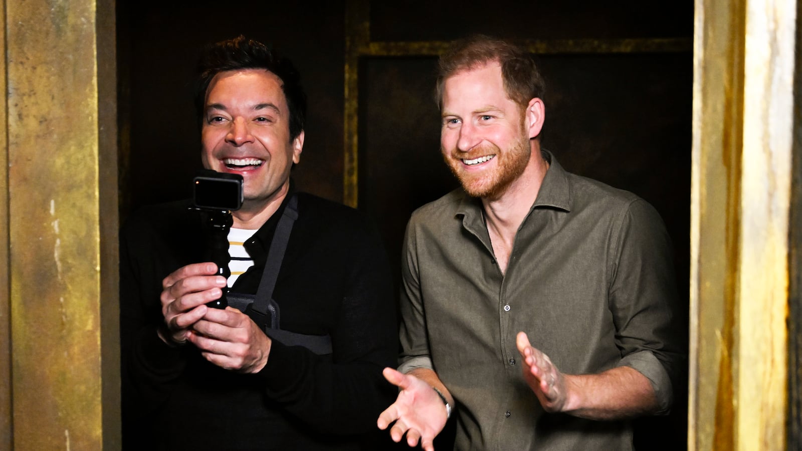 Prince Harry swore and shrieked as he made his way around a haunted maze with Jimmy Fallon on “The Tonight Show.”