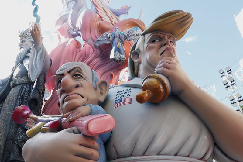 Donald Trump Fallas float ninot Valencia Spain