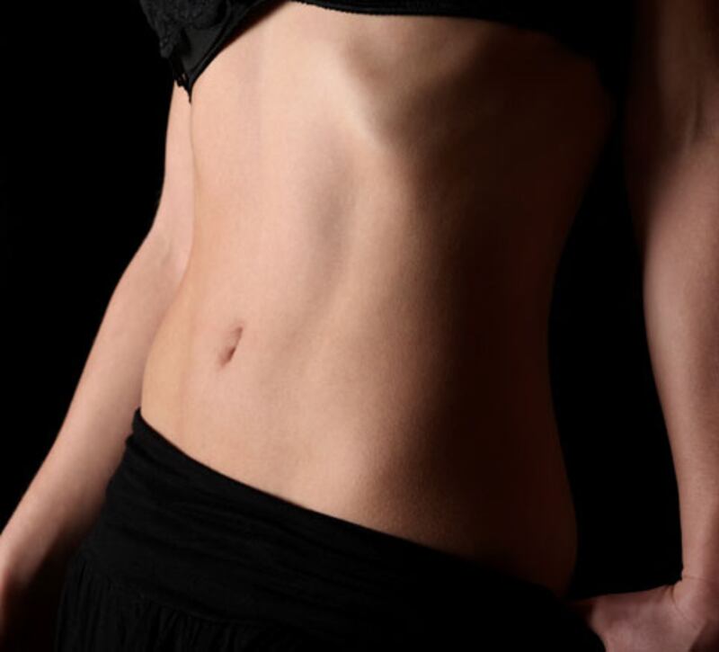 galleries/2010/06/23/ridiculous-plastic-surgeries/ridiculous-surgery---belly-button-surgery_fl6xrm