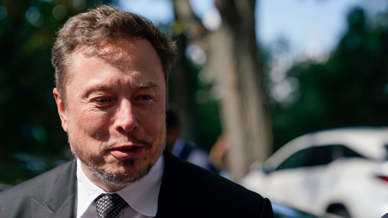 Elon Musk arrives at the AI Insight Forum in the U.S. Senate.