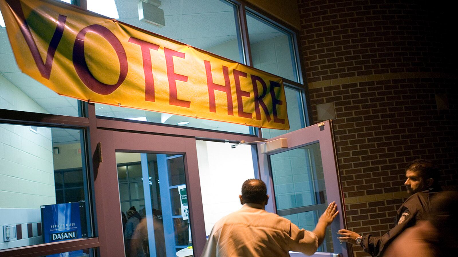 cheats/2012/06/04/poll-voter-partisanship-soars/vote-texas-cheat_lm22xc