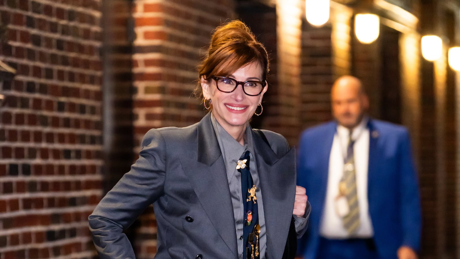 NEW YORK, NEW YORK - OCTOBER 01: Actress Julia Roberts is seen leaving "The Late Show With Stephen Colbert" at Ed Sullivan Theater on October 01, 2025 in New York City. (Photo by Gilbert Carrasquillo/GC Images)