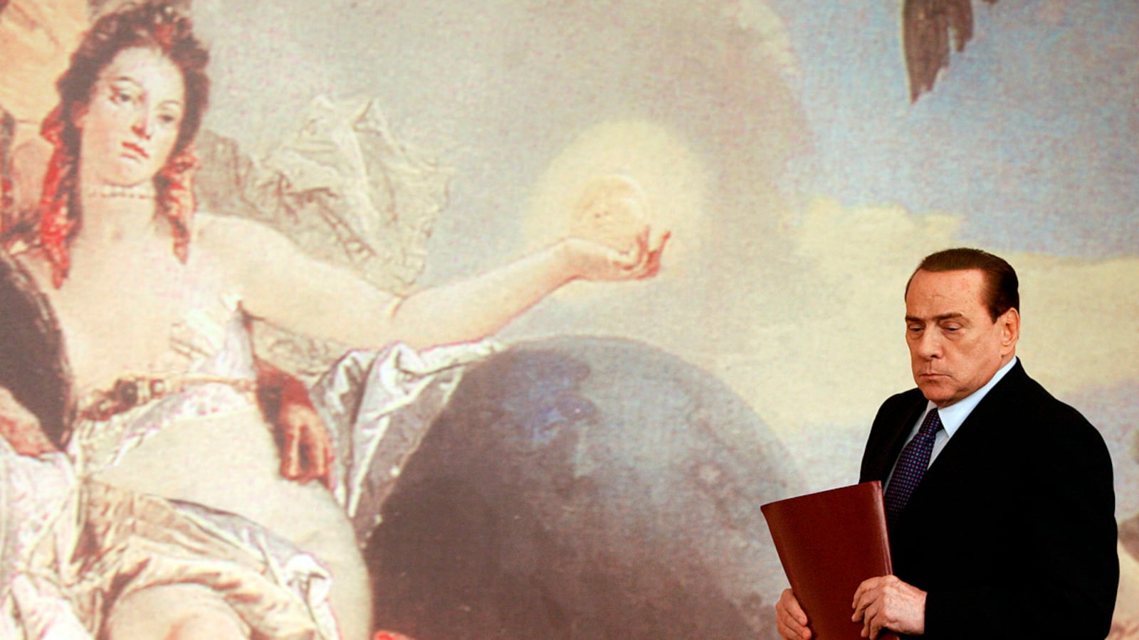 articles/2011/09/04/silvio-berlusconi-calls-italy-shitty-country-during-blackmail-scandal/berlusconi-shitty-italy-cheat_xcm03p