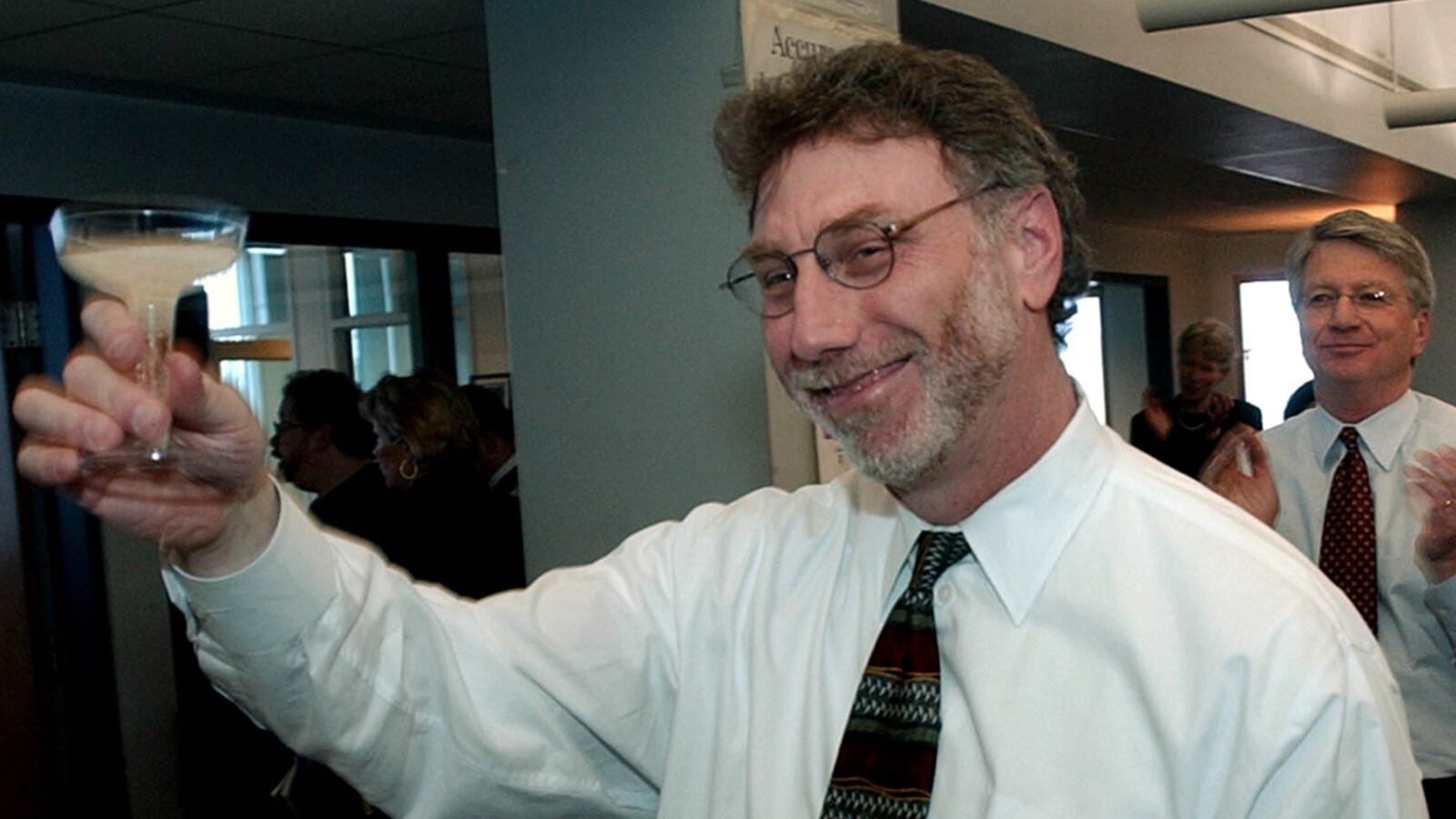 cheats/2012/11/13/marty-baron-to-take-over-wapo/martin-baron-washington-post-cheat_qi7wgb