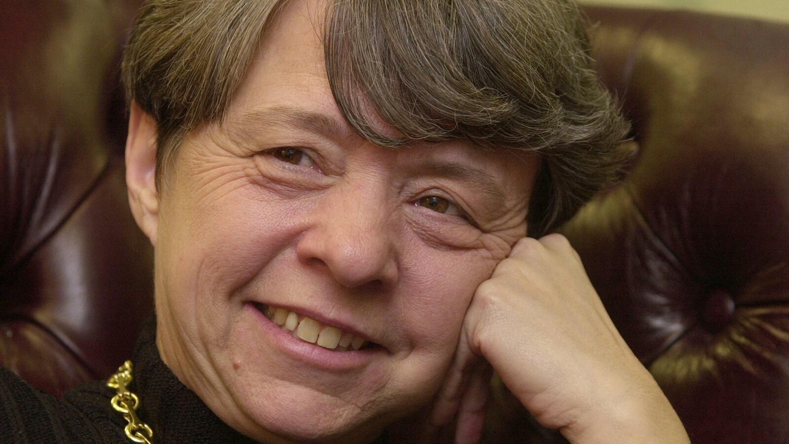 cheats/2013/01/24/obama-picks-white-as-sec-head/130124-sec-chair-white-cheat_vrpuq3