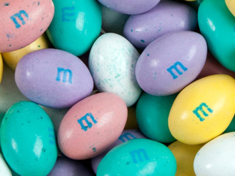 galleries/2011/04/20/fattening-easter-candy/fattening-easter-candy---mm-speck-tacular-eggs_nzufni