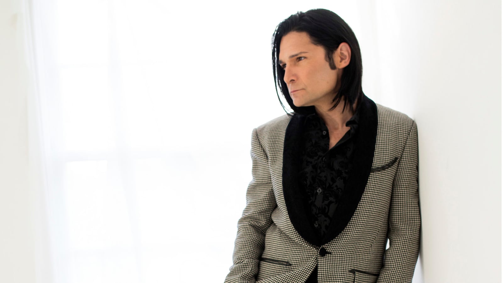 171025-zimmerman-feldman-tease_1_j8e0qp