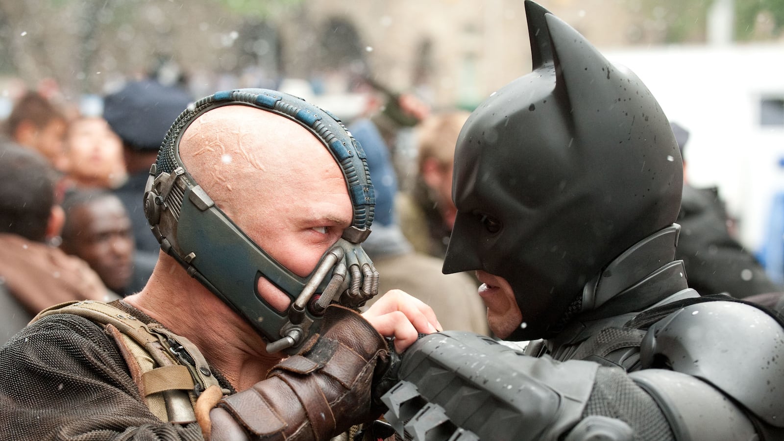 articles/2012/12/03/the-dark-knight-rises-battles-for-a-best-picture-oscar-nomination/dark-knight-oscars-fallon-tease_f7gu5v