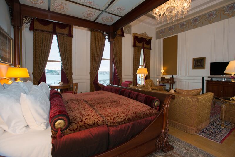 galleries/2013/05/08/it-costs-how-much-12-crazy-expensive-hotel-suites-photos/130507-ciragan-palace_dubfny