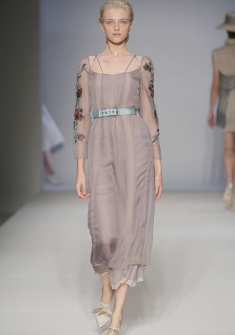 galleries/2009/09/29/best-of-milan-fashion-week/milan-fashion-week--ferretti-1-1_trzvle