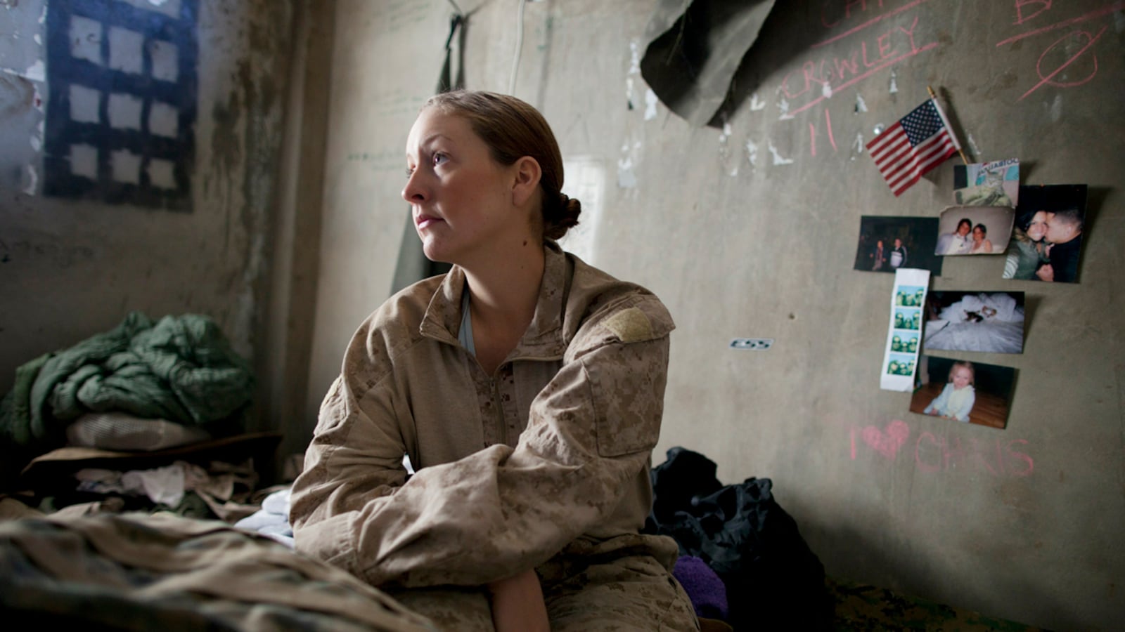 cheats/2012/02/09/pentagon-eases-combat-rules-for-women/pentagon-eases-restriction-women-in-combat-cheat_srw9ez