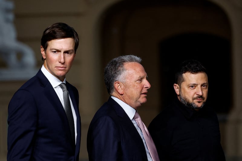 Ukraine's President Volodymyr Zelenskiy, U.S. Special Envoy Steve Witkoff and Jared Kushner, U.S. President Donald Trump's son-in-law, after a joint news conference, amid Russia's attack on Ukraine, in Kyiv, Ukraine September 6, 2026. REUTERS/Valentyn Ogirenko