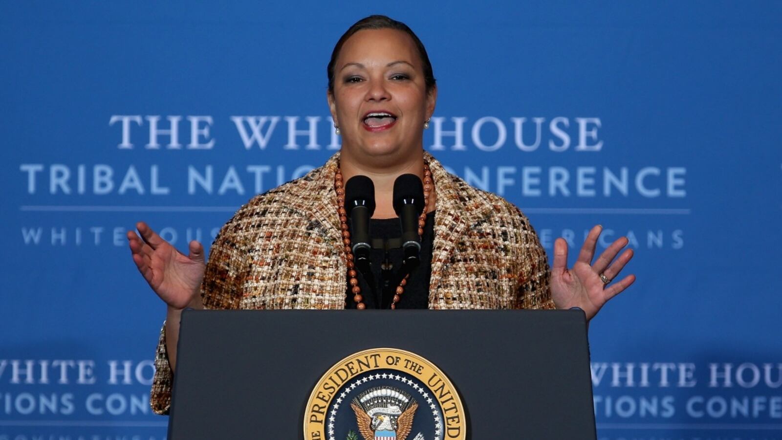 cheats/2012/12/27/e-p-a-chief-to-step-down/lisa-jackson-resigned-cs_gmns8k