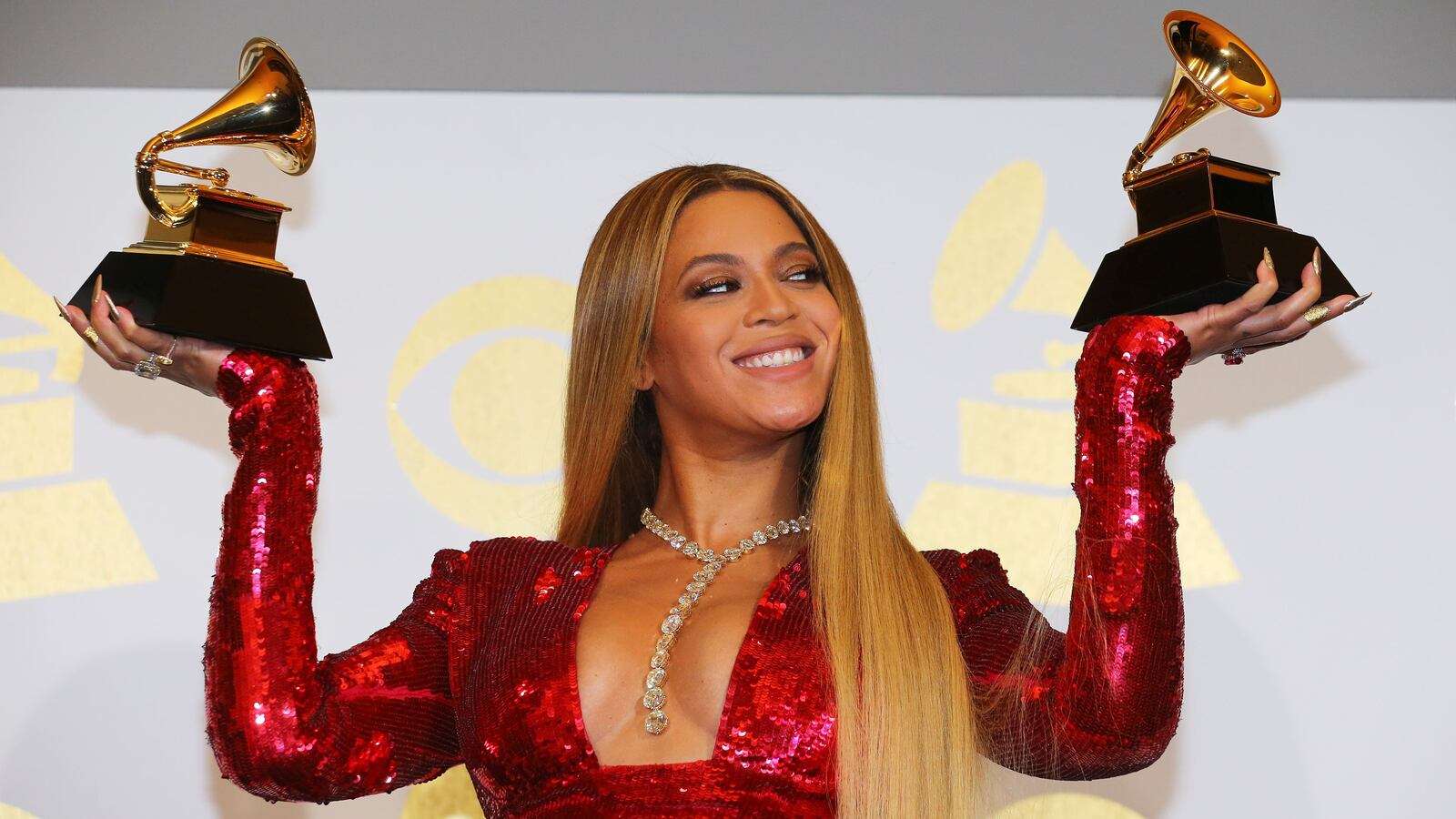 2017-02-13T120000Z_318742206_RC1E88302640_RTRMADP_3_AWARDS-GRAMMYS_kzpsmm