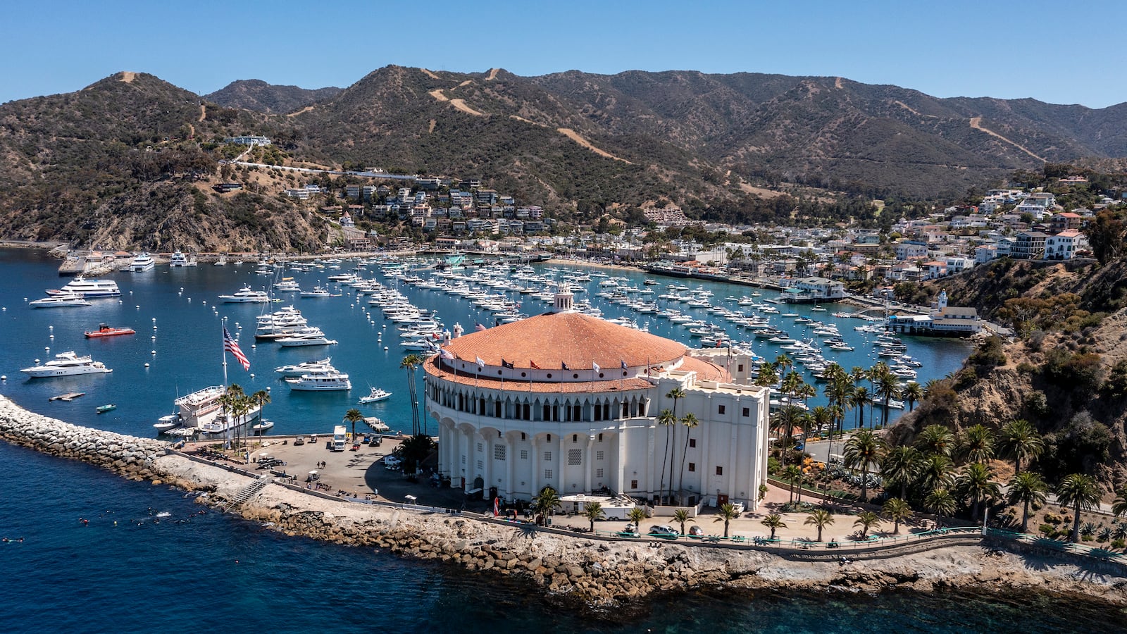 211119-channel-islands-tease-01_idudu0