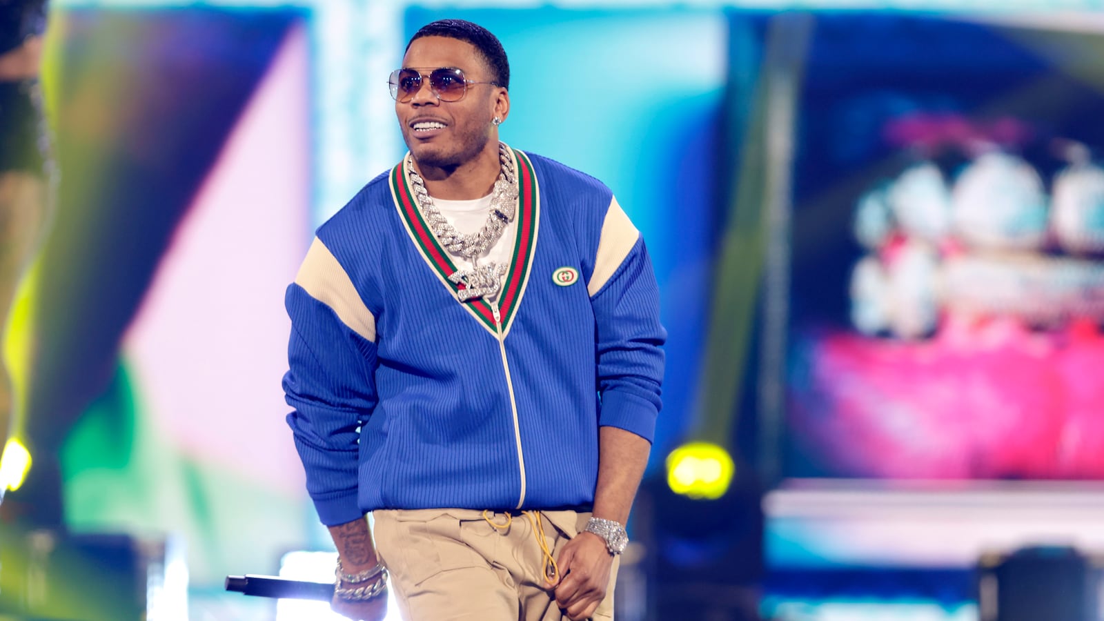Nelly performing at the 2023 BET Hip Hop Awards.