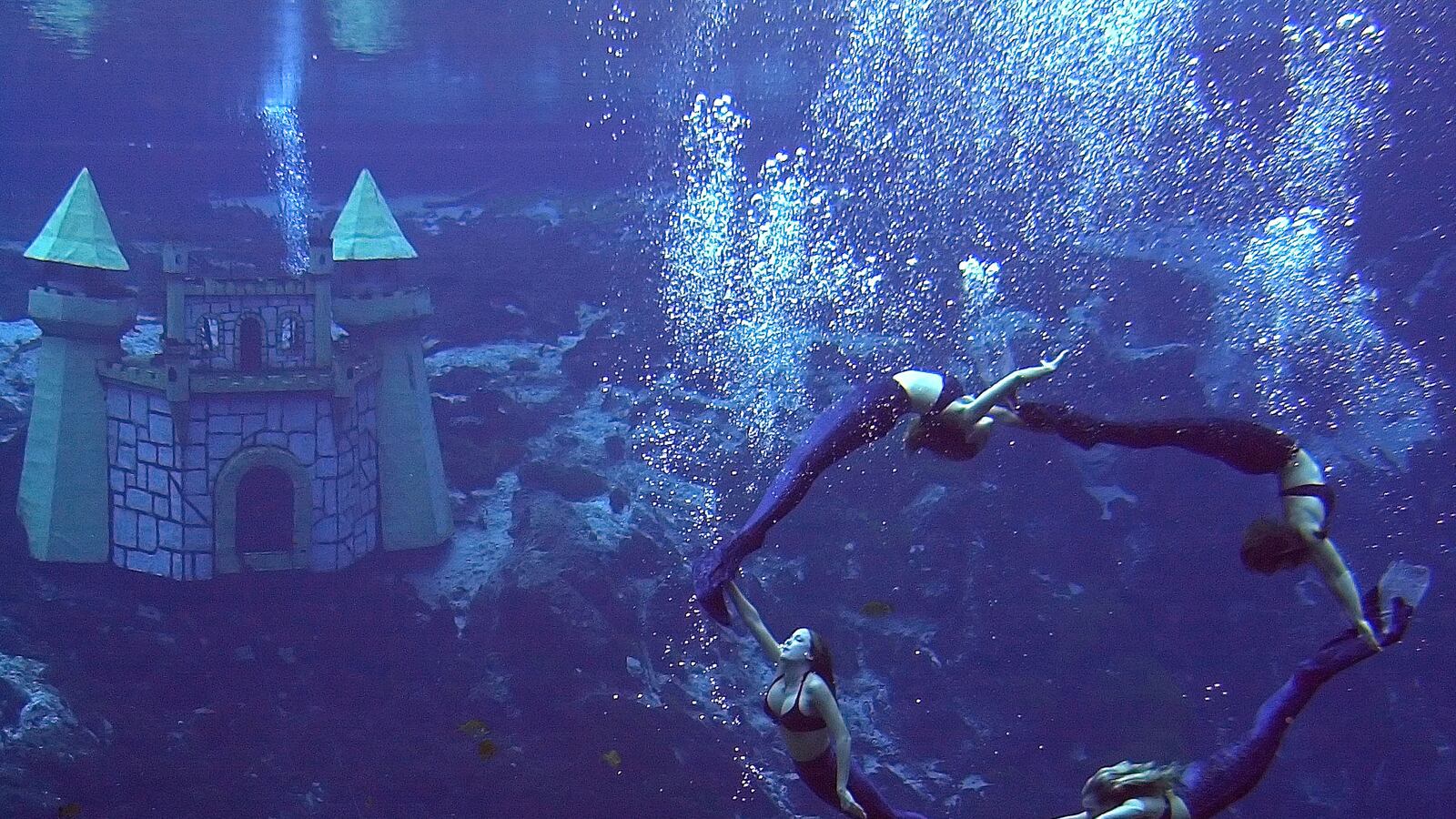 articles/2013/07/07/business-longreads-for-the-week-of-july-6-2013/130706-OConnor-Biz-Longreads-tease_dcscjh