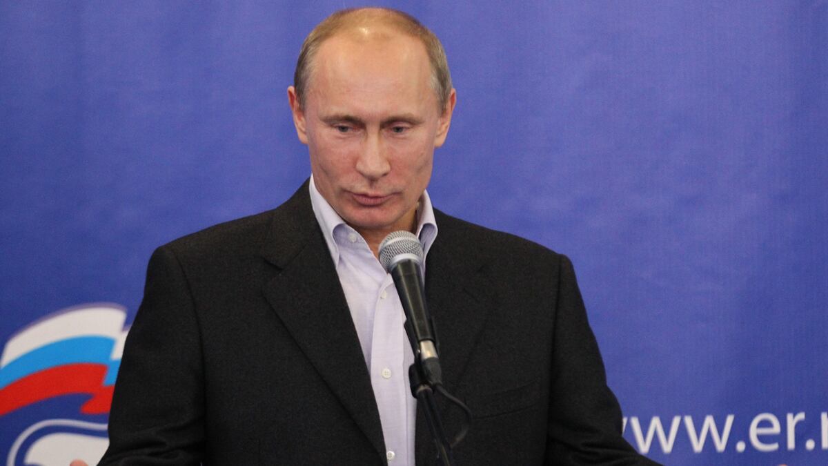 cheats/2011/12/05/putin-battered-at-russian-polls/putin-battered-russian-election-polls-cs_mthpyr