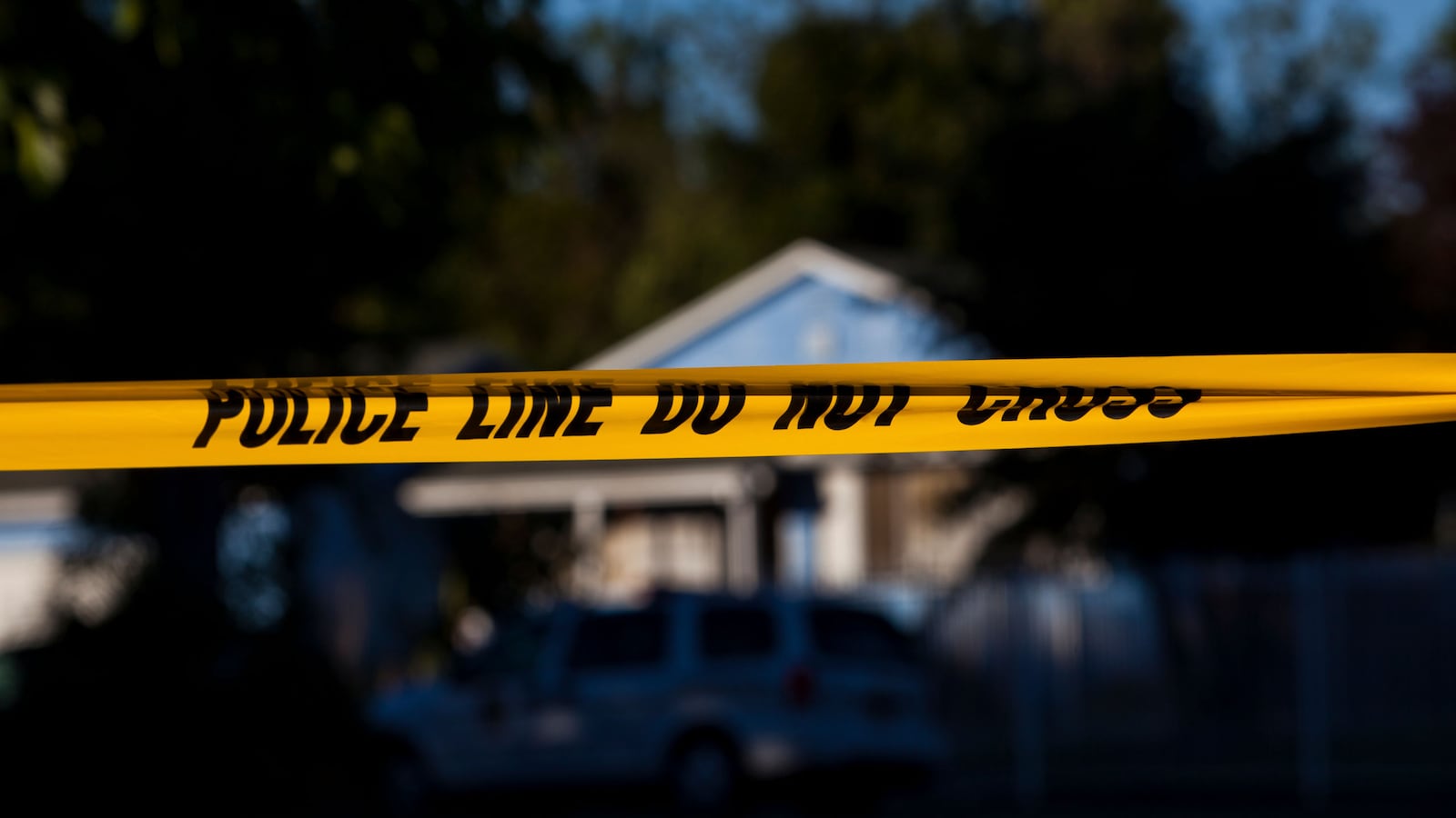 Police_Tape_uctrce