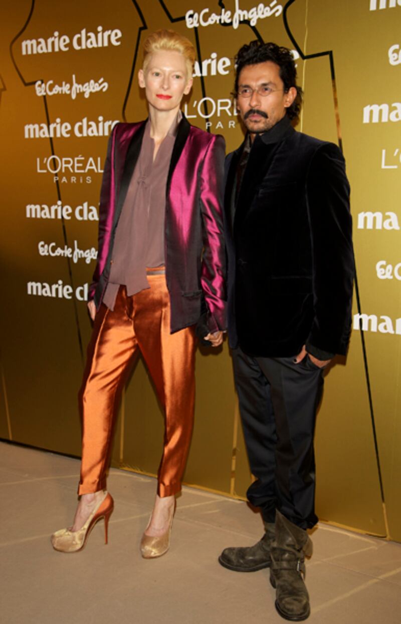 galleries/2011/12/18/blake-lively-kate-middleton-the-kardashians-best-and-worst-dressed-people-of-2011-photos/best-worst-dressed-2011-tilda-swinton_aeho0o