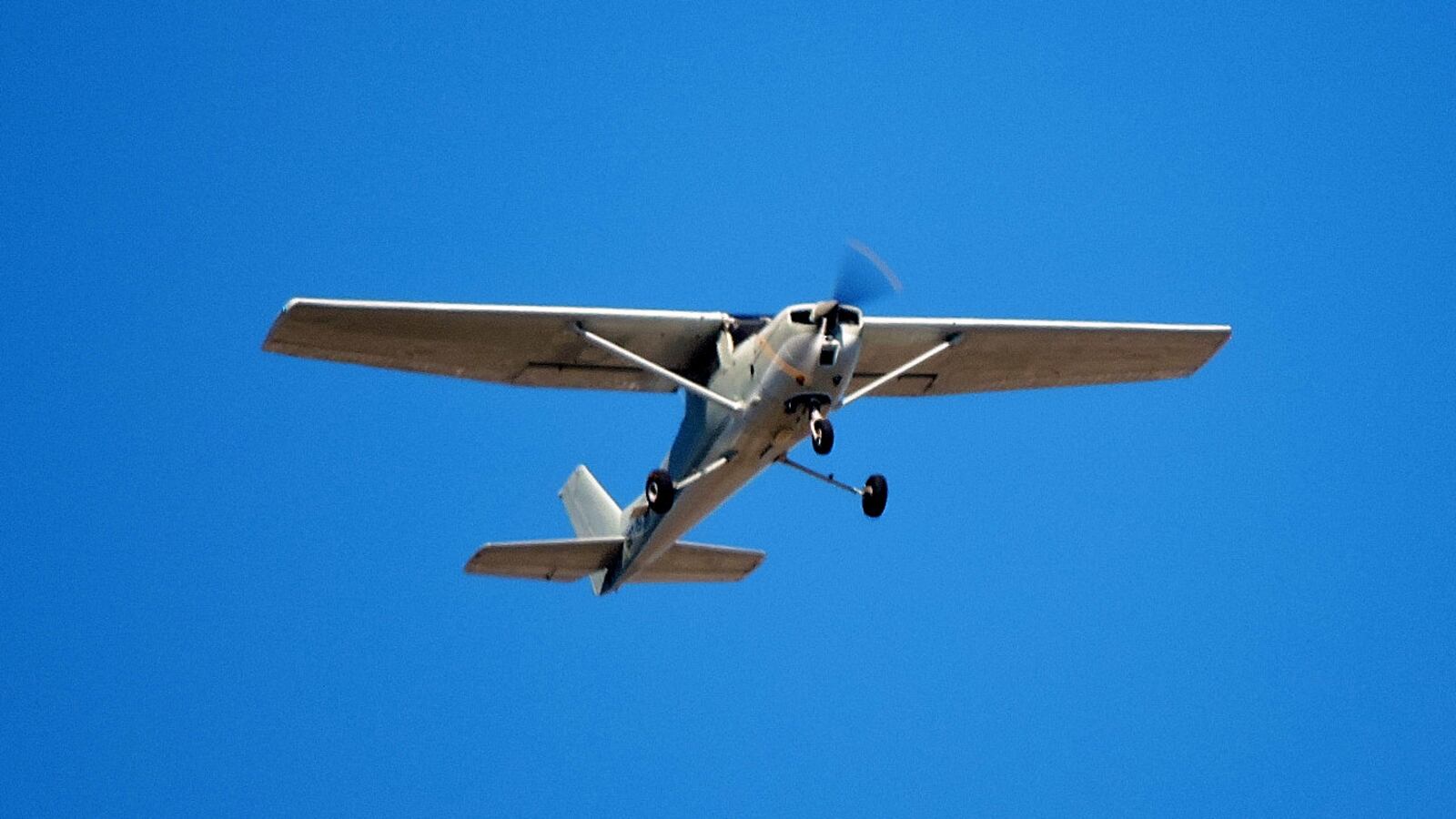 Cessna 152 flying over Colombo, Sri Lanka.