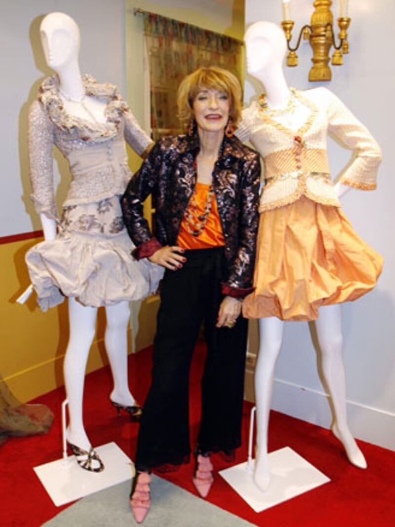 galleries/2009/04/28/designing-models/model-designers---lou-lou_neatdq