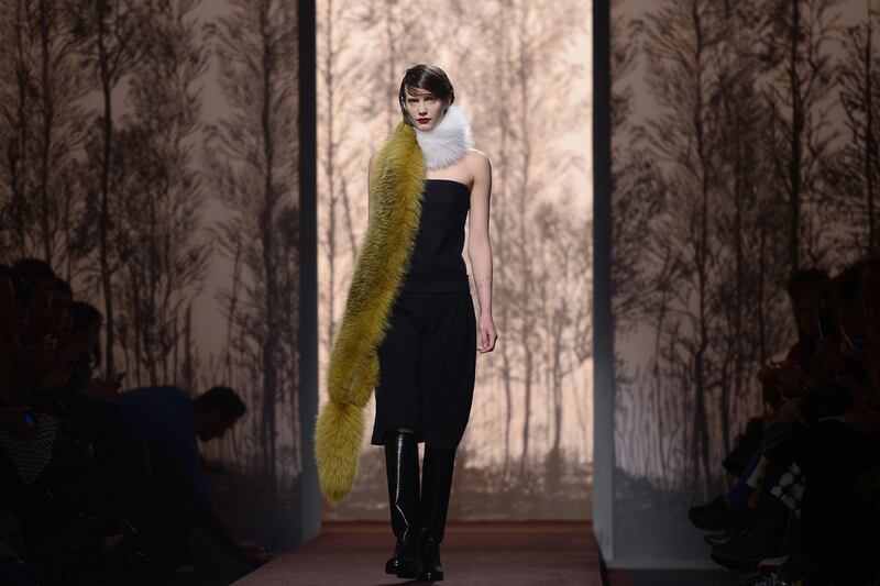 galleries/2013/02/26/from-gucci-to-dolce-gabbana-the-best-of-milan-fashion-week-photos/130225-milan-fashion-wrap-04_h3x74u