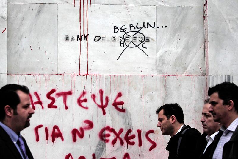 galleries/2012/02/14/greece-riot-photos-protesters-rage-against-austerity/GAL-greece-riots-05_c8tdbm