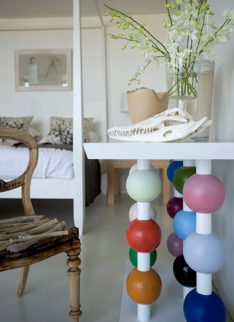 galleries/2013/03/29/omg-i-want-this-house-south-africa-photos/130329-omg-house-south-africa17_v78gdw