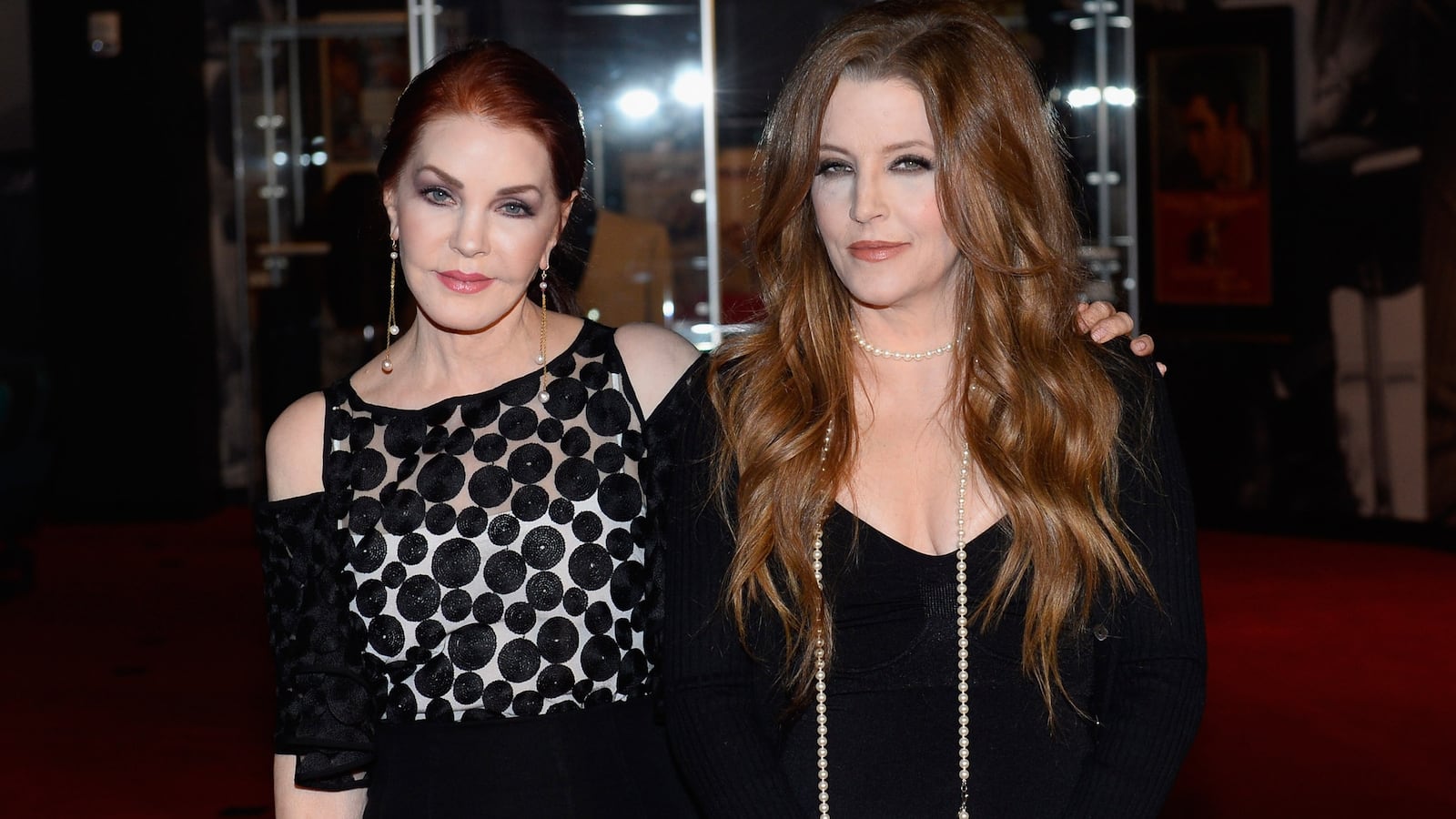 Priscilla Presley (L) and daughter Lisa Marie Presley in 2015.