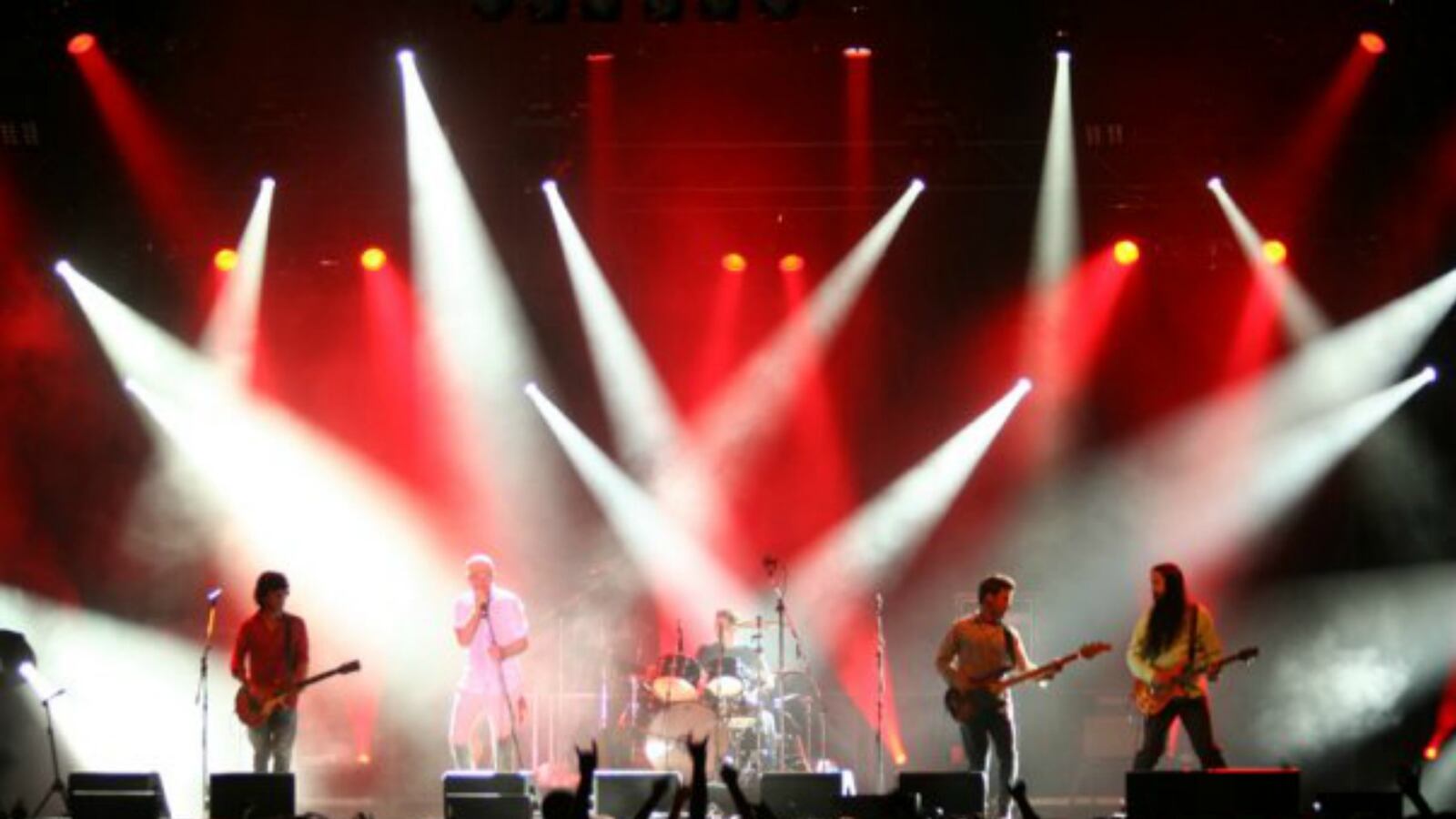 cheats/2016/05/24/tragically-hip-singer-has-terminal-cancer/160524-tragically-hip-cheat_ch0qg6