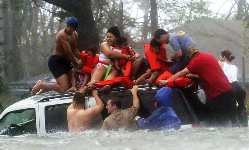 galleries/2010/12/31/the-decade-in-politics/hurricane-katrina-2_nyvlyr