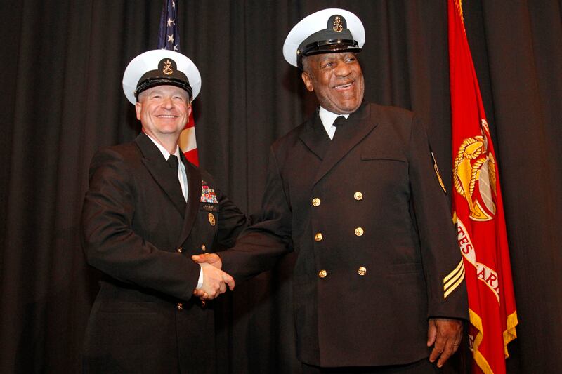 galleries/2012/05/28/elvis-presley-clint-eastwood-more-stars-who-served-in-the-military-photos/bill-cosby-stars-who-served-military_gmodn7