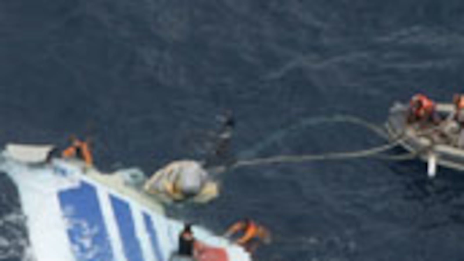 articles/2010/03/14/the-800-dangerous-airbus-planes-in-the-sky/clive-flight-447_88101_e6grrh