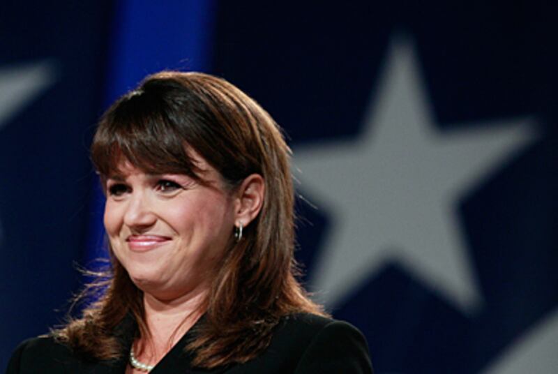 articles/2010/10/21/christine-odonnells-church-state-comment-a-national-campaign-issue/avlon-odonnell-oracle_135326_xond4q