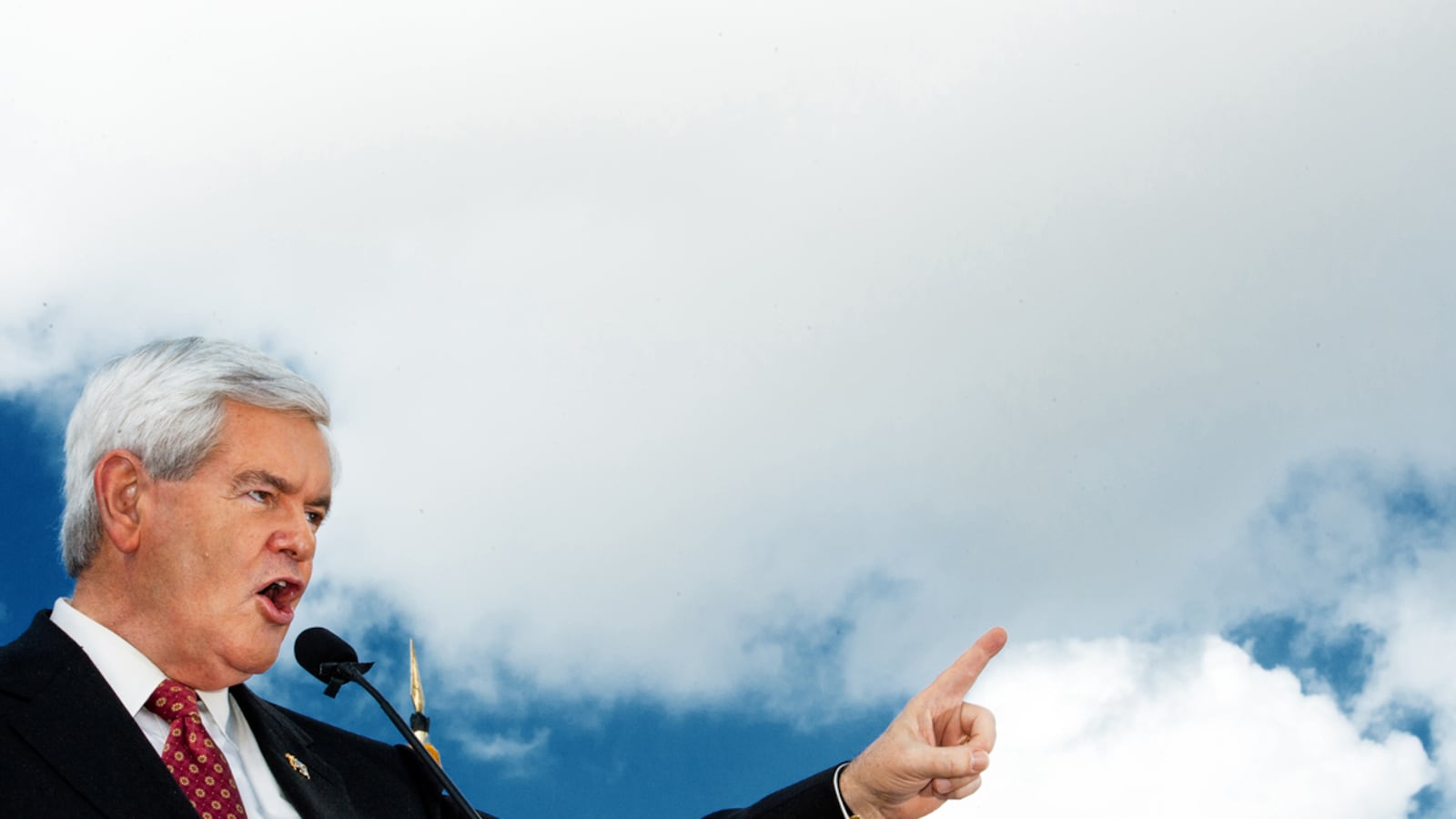 articles/2012/01/25/florida-activist-disrupts-a-newt-gingrich-rally-in-coral-springs-florida/newt-battles-big-mouth-women-romano_pxxf2g