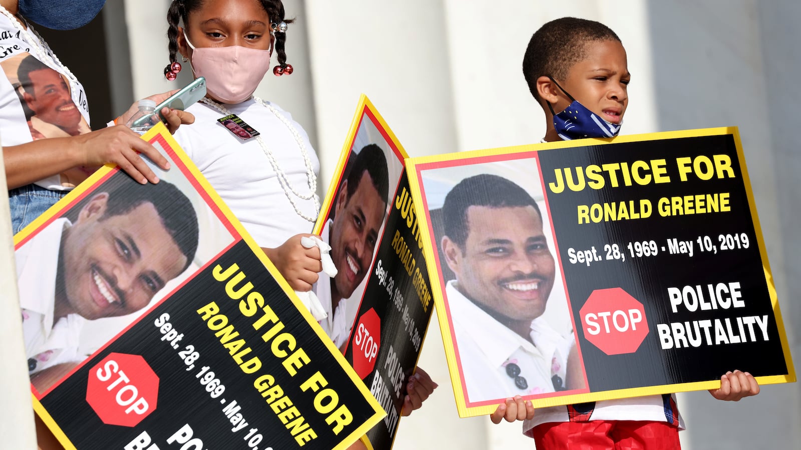 2020-08-28T135757Z_2127288778_RC21NI9L0PFL_RTRMADP_3_GLOBAL-RACE-PROTESTS-WASHINGTON_kttjut