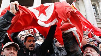 articles/2011/01/15/tunisian-revolution-other-arab-dictator-at-a-crossroads/nc-tunisia-overthrow_baaojx