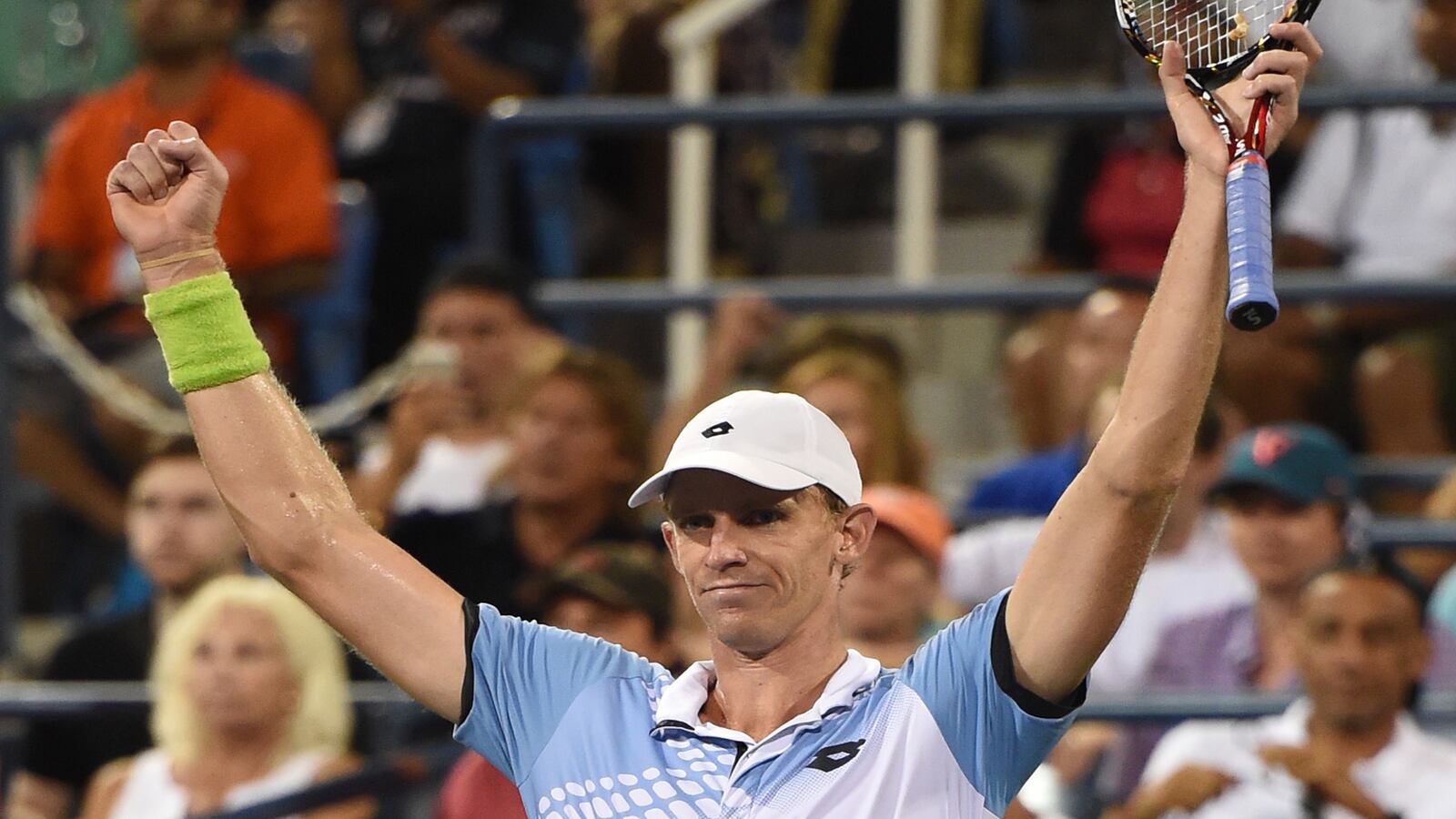 cheats/2015/09/08/andy-murray-is-out-of-the-u-s-open/150908-andy-murray-us-open-defeat-cheat_izv9mu