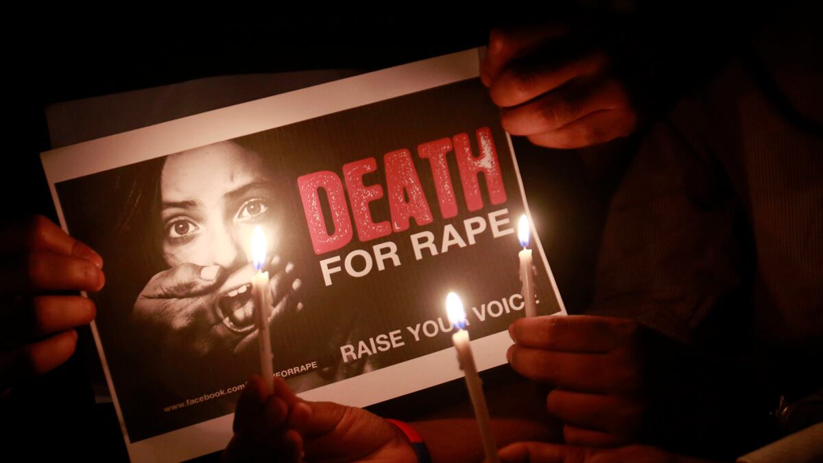 cheats/2016/12/27/u-s-tourist-drugged-gang-raped-in-india/161227-india-rape-cheat_fvzpne