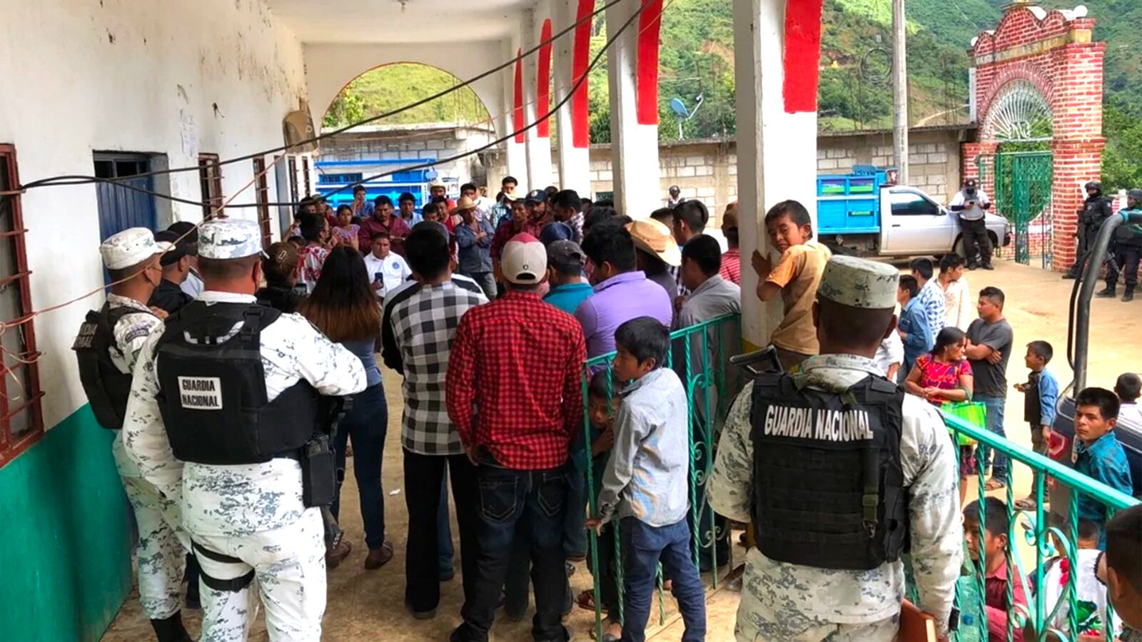 211205-child-bride-arrest-tease-01_knuqba