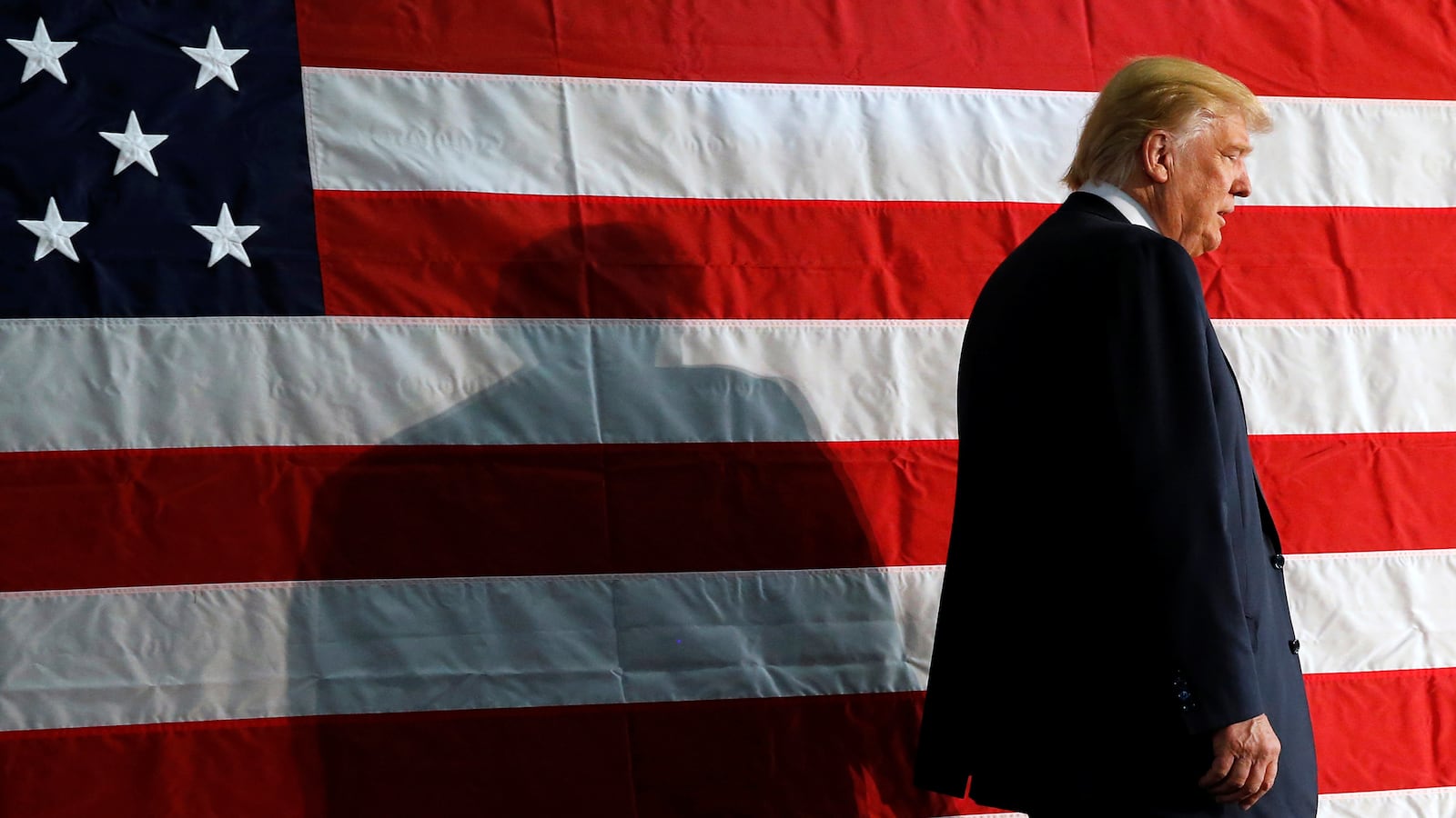 articles/2016/11/09/team-trump-struggling-to-fill-national-security-jobs/161108-harris-trump-tease_nmkk7r