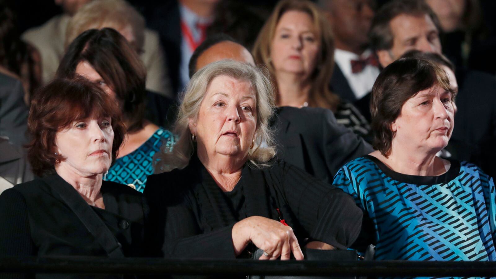 cheats/2016/10/10/trump-s-clinton-accusers-plan-was-foiled/161010-clinton-trump-debate-intimidation-cheat_voaicw