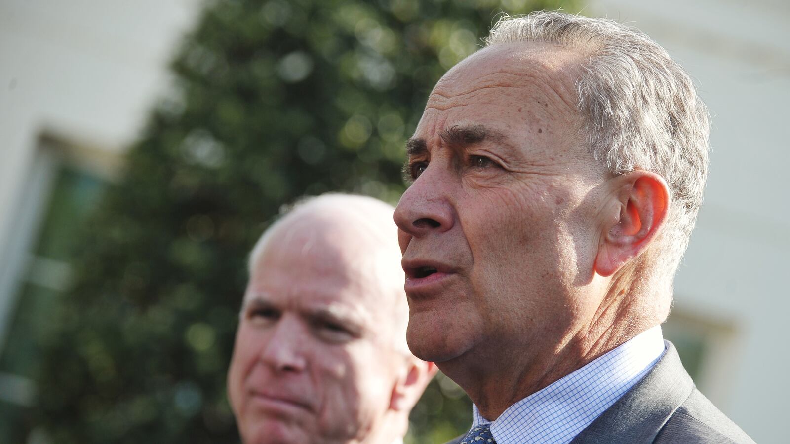 articles/2013/04/18/when-immigration-reform-and-obamacare-collide/when-immigration-reform-and-obamacare-collide-image_usinea