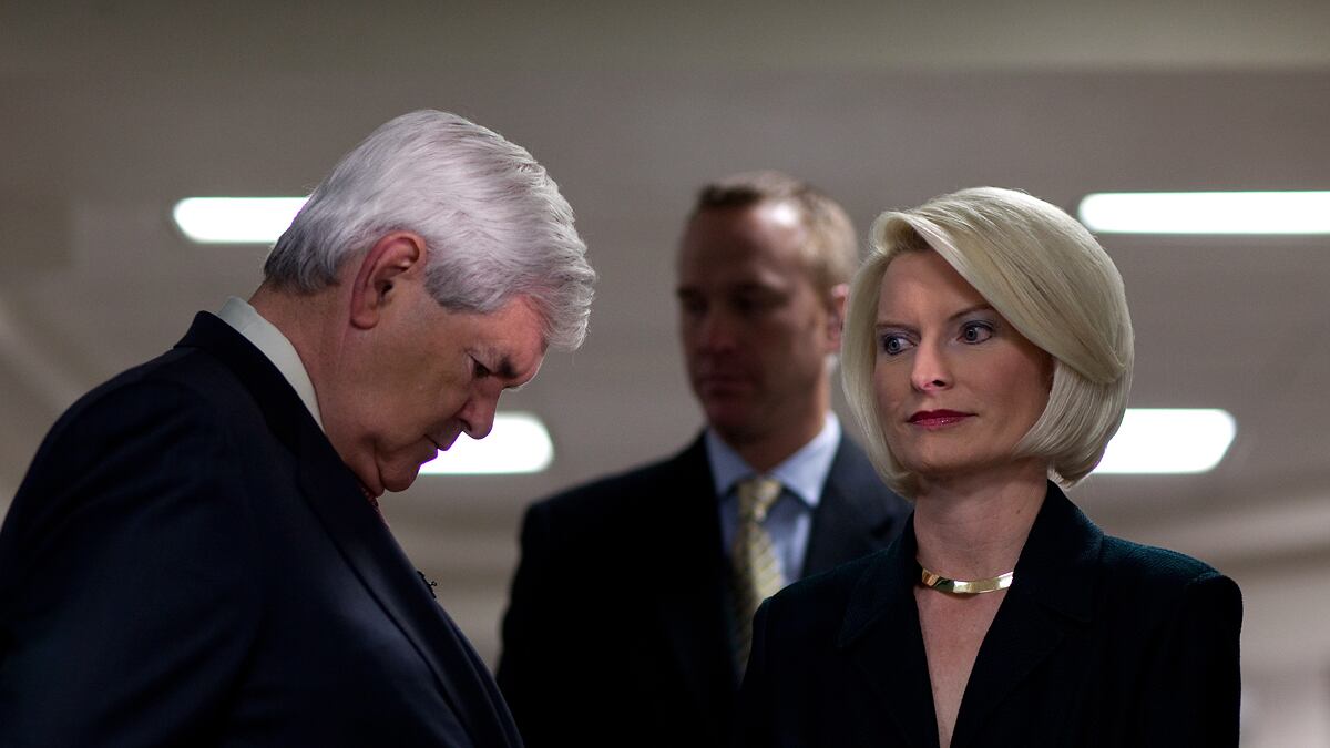 cheats/2012/01/10/gingrich-hq-empty/gop-candidates-campaign-in-new-hampshire-update-10_d3xvfe