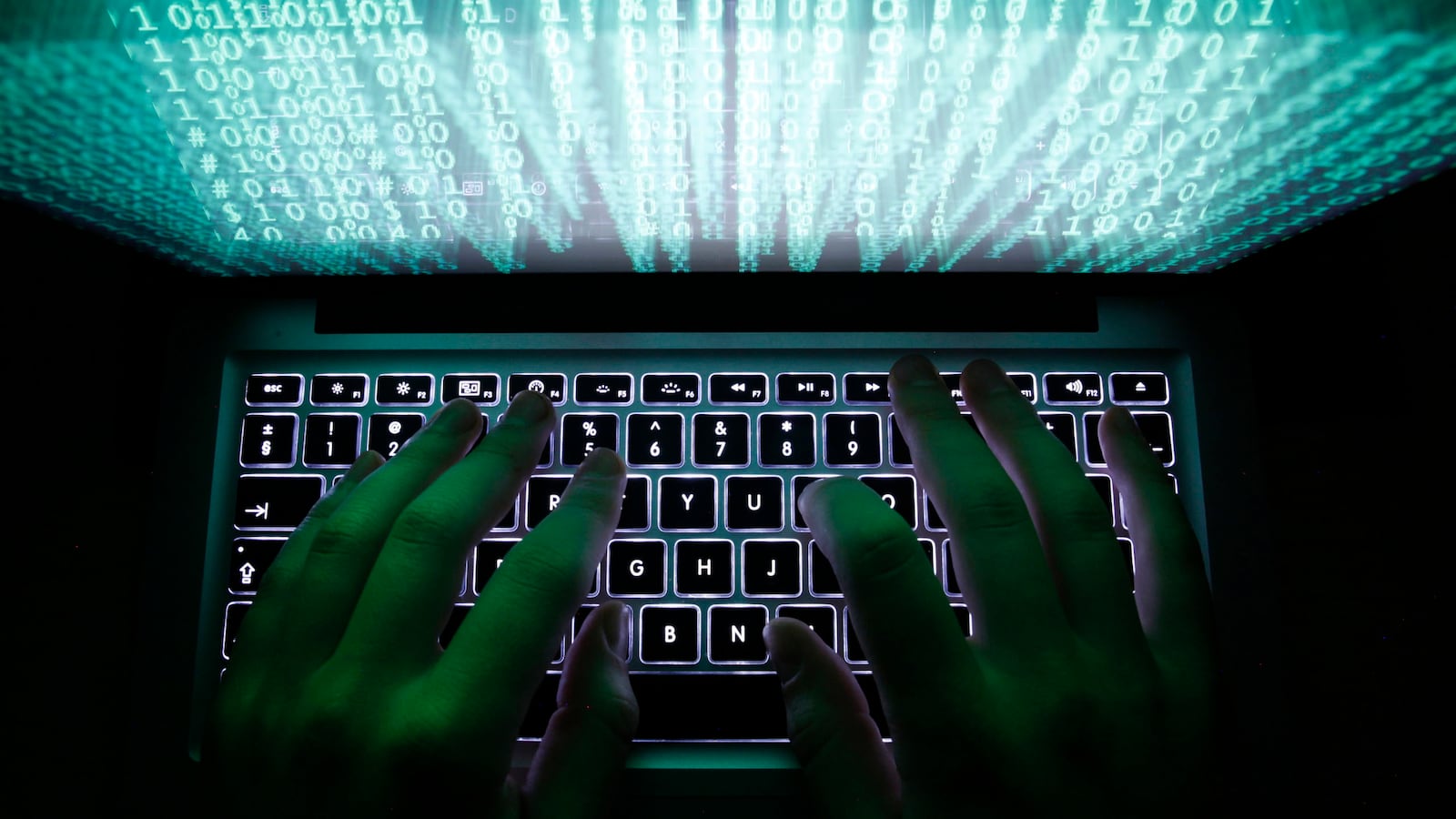 articles/2014/07/09/glenn-greenwald-s-latest-proves-that-in-america-muslim-still-equals-suspicious/140709-muslim-spying-obeidallah-tease_okybj9