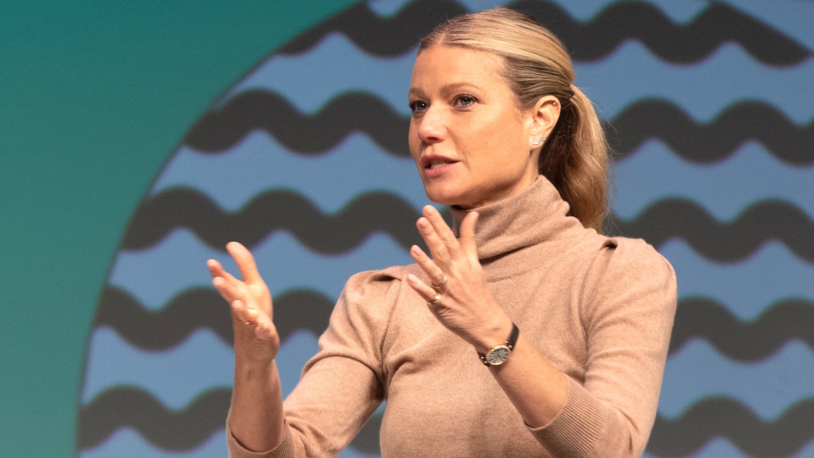 190311-zimmerman-goop-tease_mrjto7